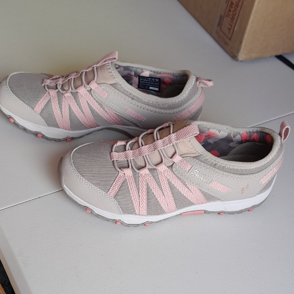 Stylish Women's Pink and Gray Sneakers